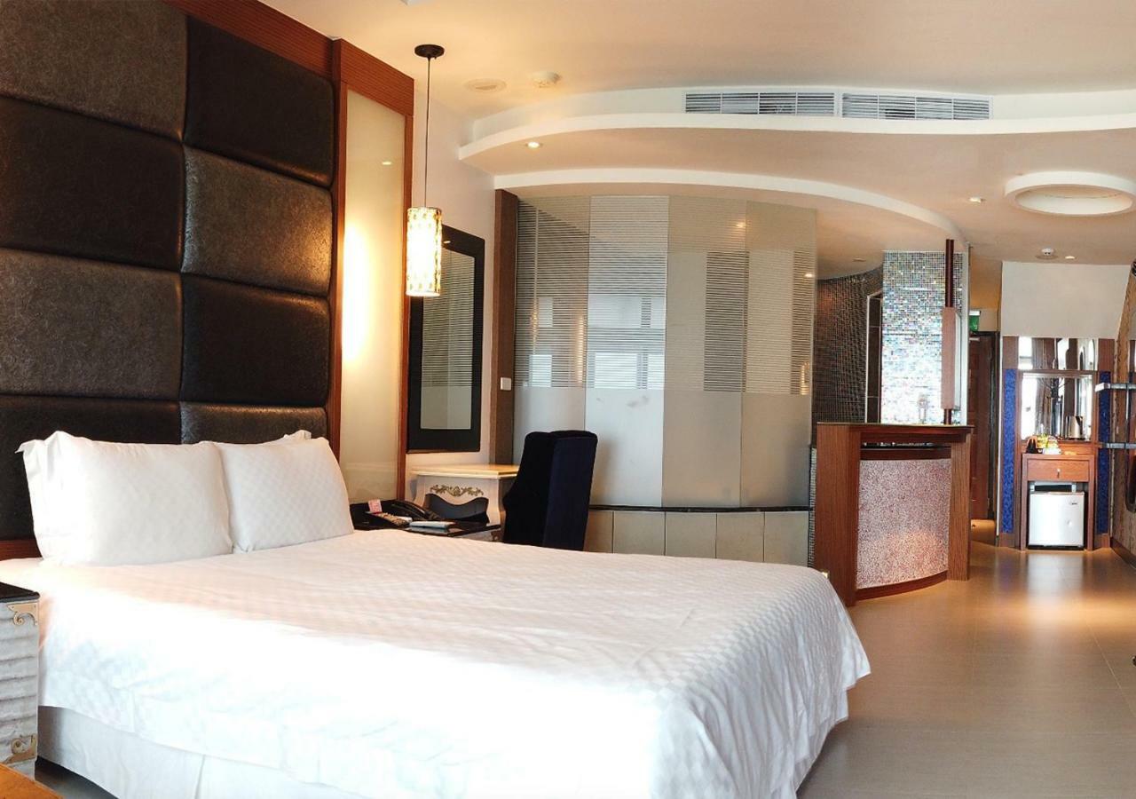 White House Hot Spring Beach Resort Wanli Bagian luar foto