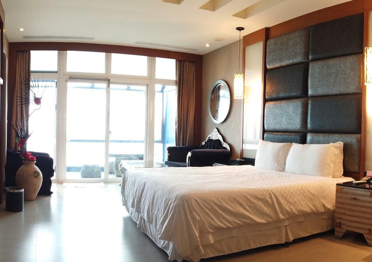 White House Hot Spring Beach Resort Wanli Bagian luar foto